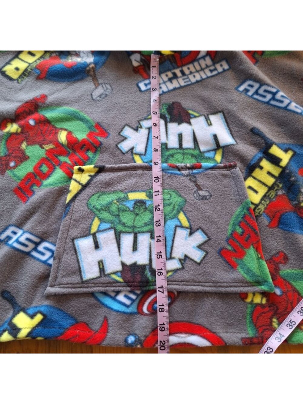 Avengers Fleece Poncho Cape With Hood & Pocket Handmade M Medium Hulk Iron Man - Picture 5 of 16